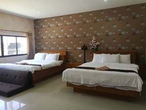 Family Room, Non Smoking | Rollaway beds, free WiFi - Reurn Thai Resort Ratchaburi (Damnoen Saduak)