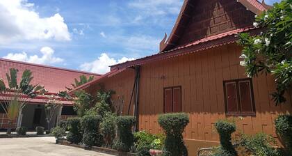 Reurn Thai Resort Ratchaburi