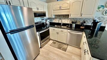 Fridge, microwave, oven, dishwasher