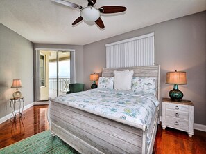 3 bedrooms, iron/ironing board, Internet