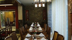 In-room dining - Hotel Jivitesh (New Delhi)