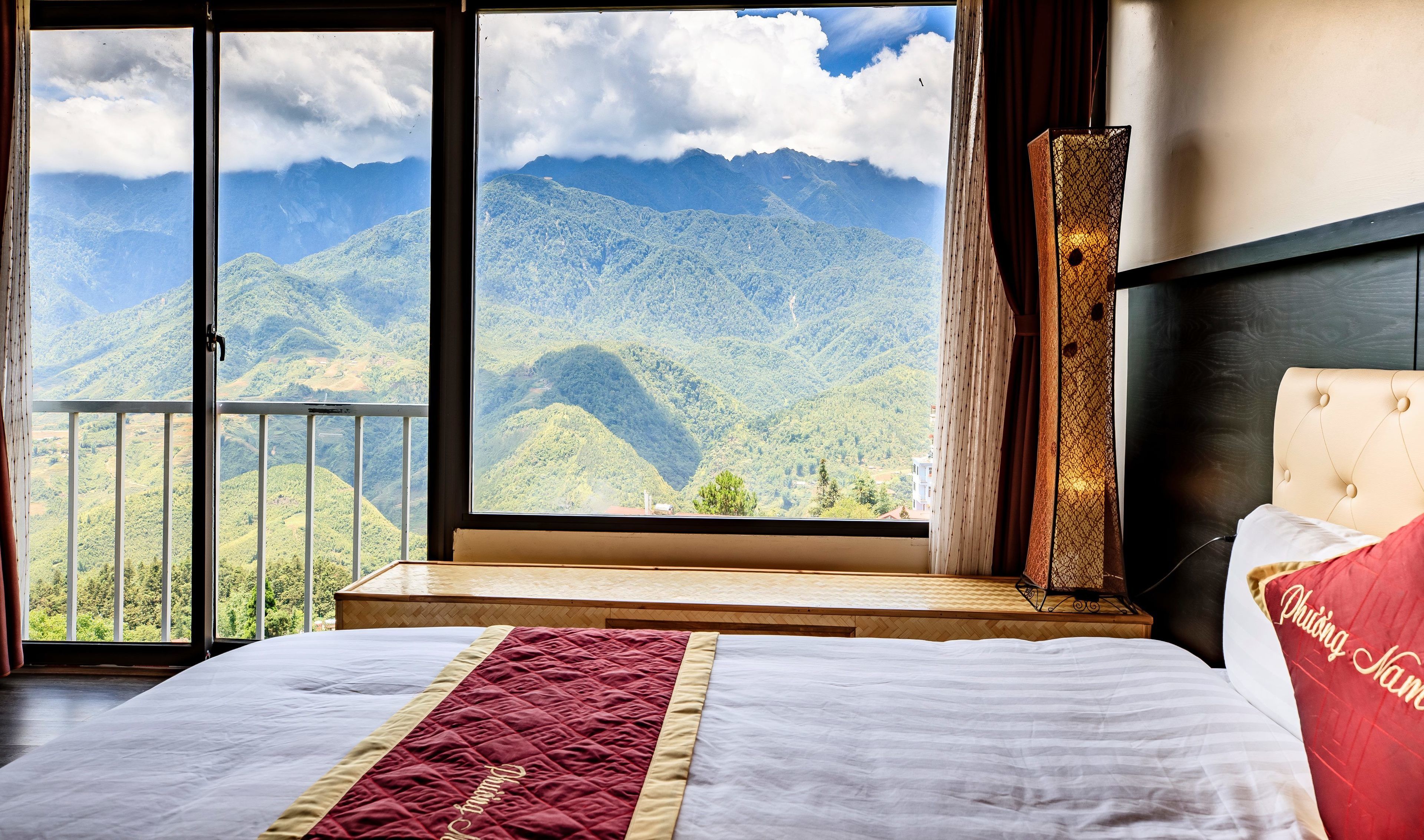 deluxe twin room, mountain view | view from room