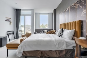 Phòng đôi Deluxe, ban công | Truy cập Internet không dây miễn phí, bộ trải giường 