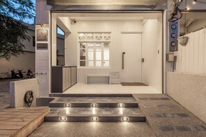 Front of property - Sunset Mu Style Inn (Liuqiu)