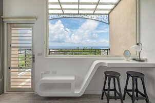 海景豪华双人房-附阳台 | 免费 WiFi、床单