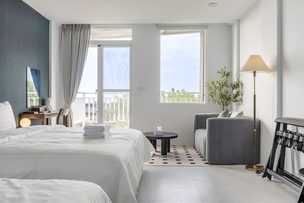 Wifi gratis y ropa de cama