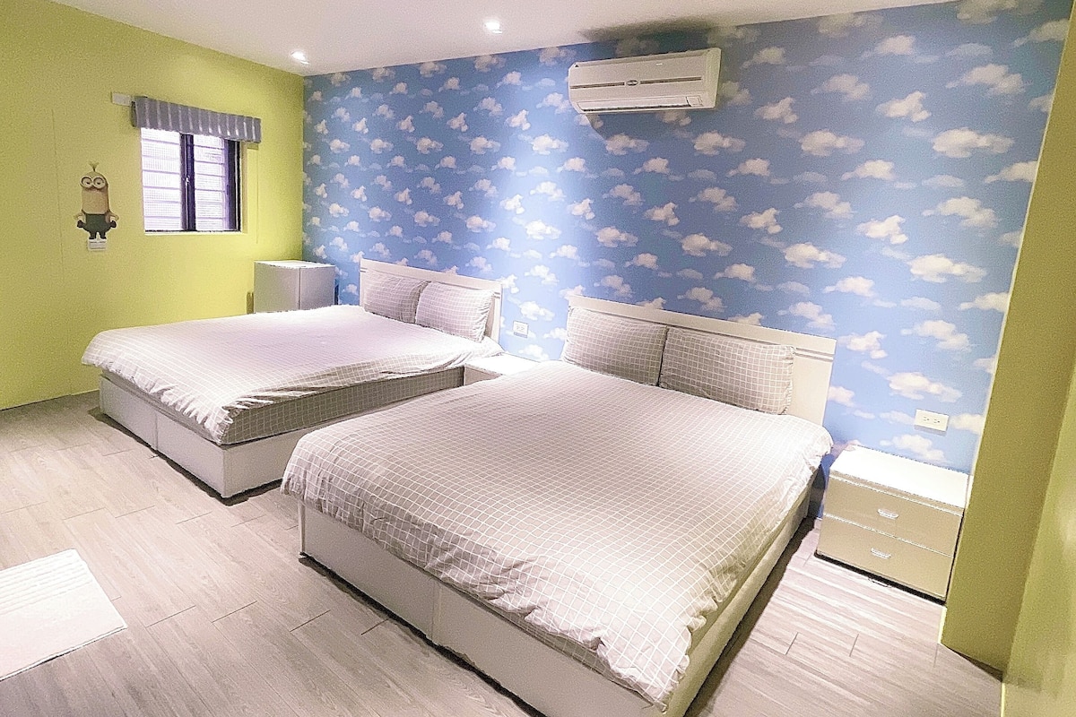 Premium bedding, desk, free WiFi, bed sheets