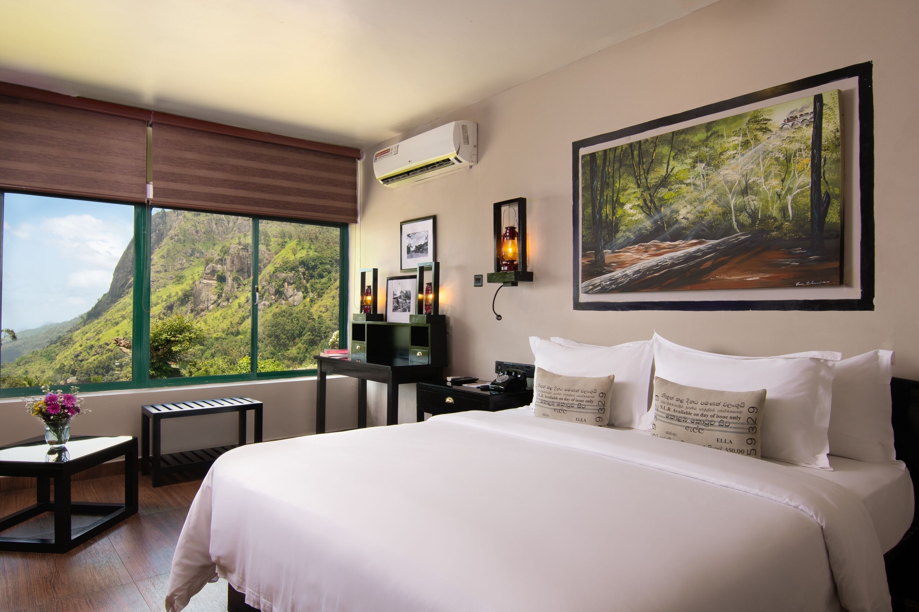 premier room, air conditioning, mountain view | in-room safe, individually furnished, desk, iron/ironing board