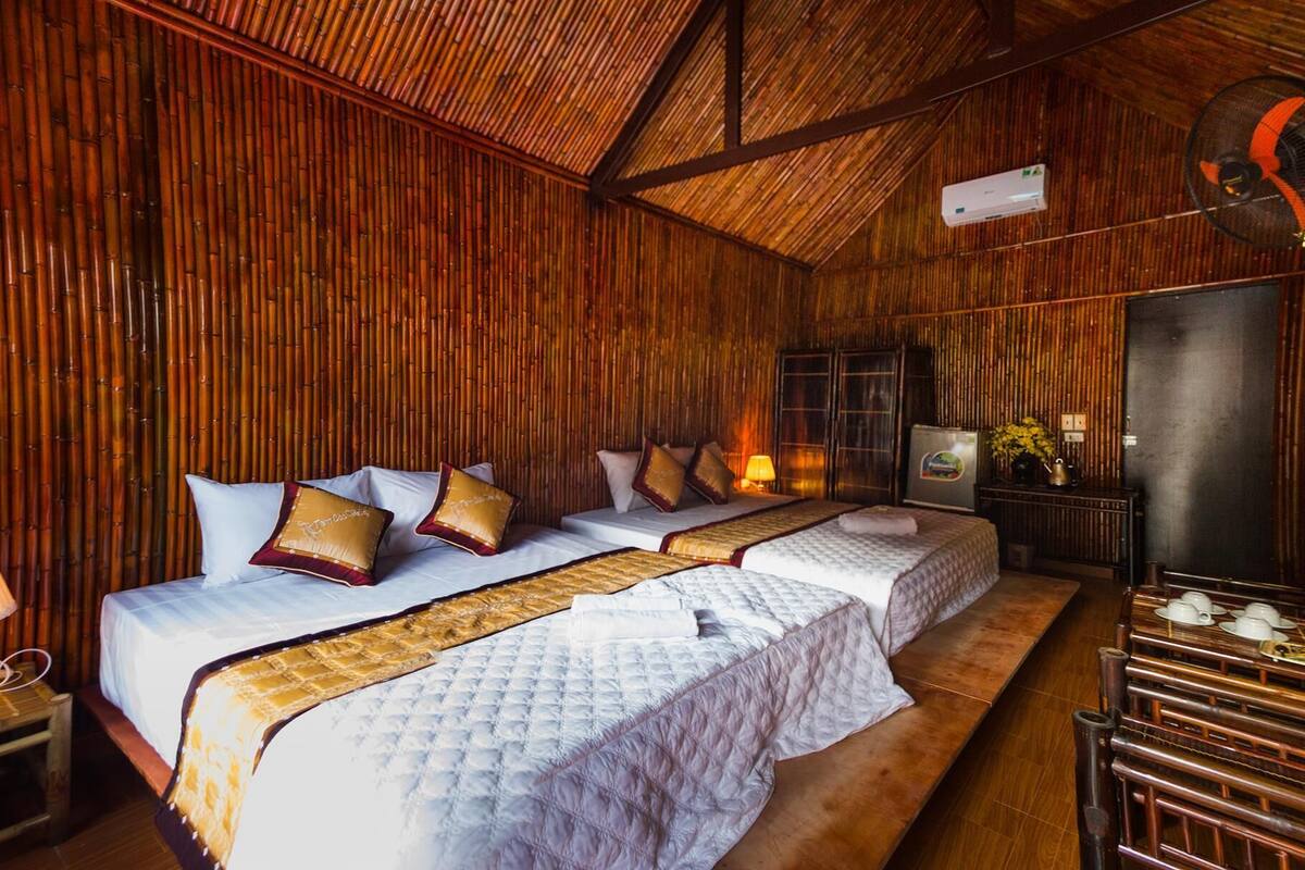 bungalow family | minibar, in-room safe, desk, soundproofing