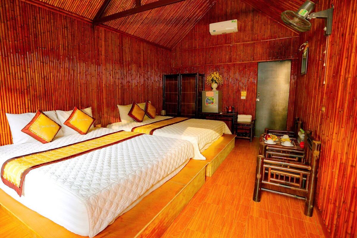 bungalow family | minibar, in-room safe, desk, soundproofing