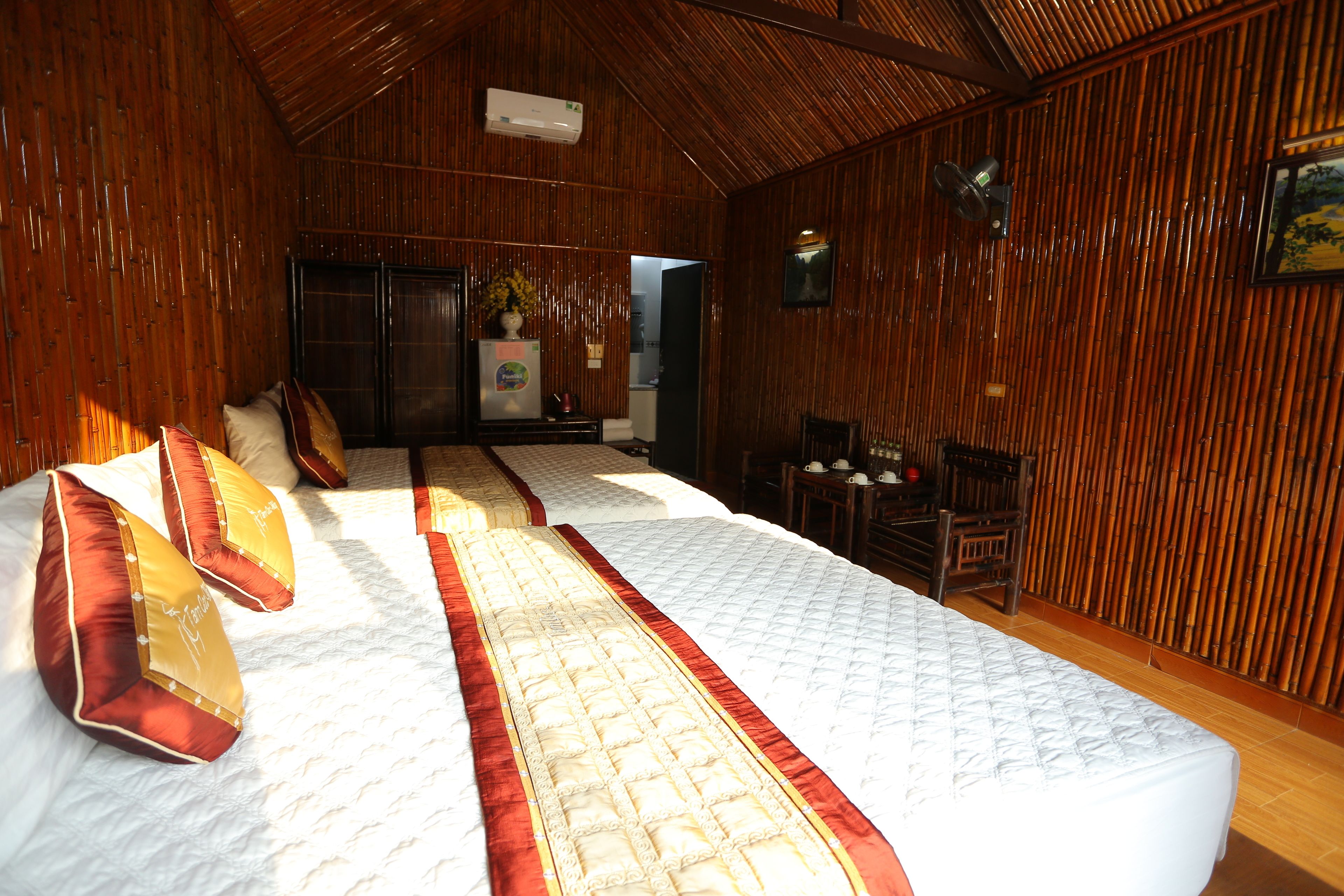 bungalow family | minibar, in-room safe, desk, soundproofing