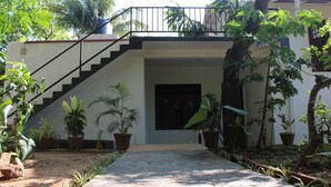 Unclassified image, 2 of 22, button - Walawa family villa (Udawalawa)