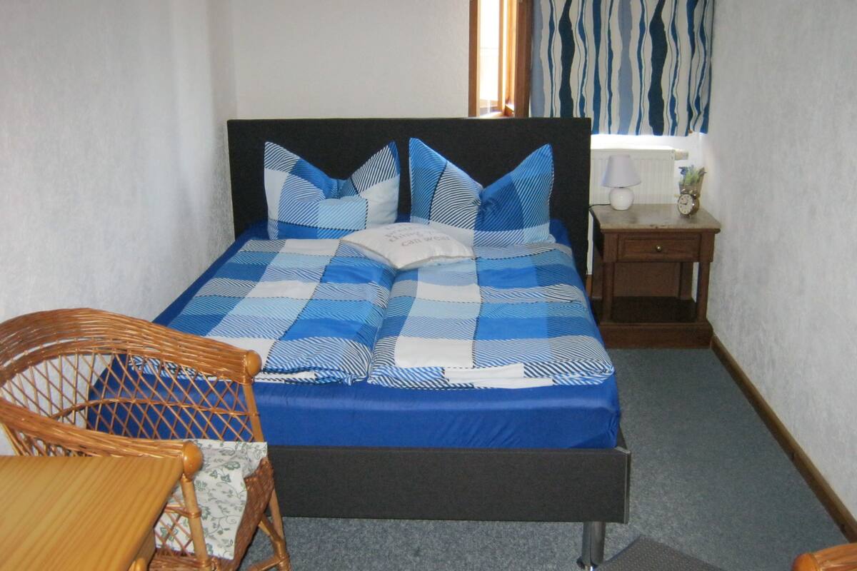 Double Room (Efeu)