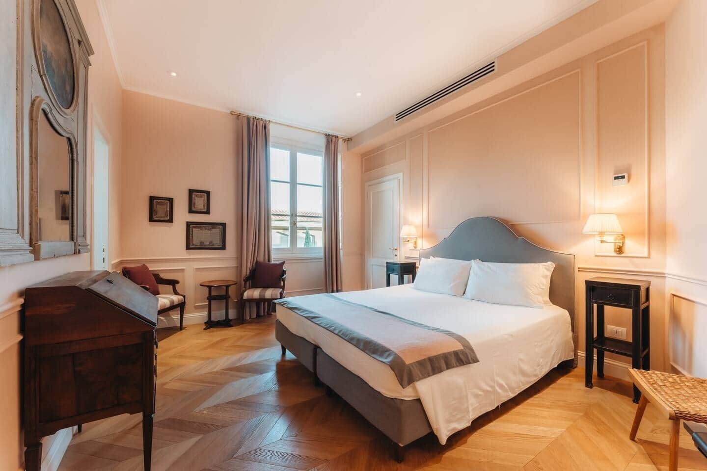 3 bedrooms, in-room safe, iron/ironing board, WiFi