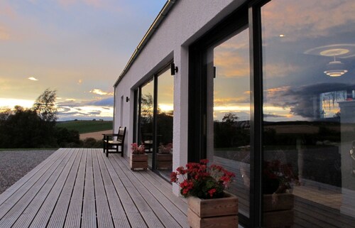 Stunning 4 bedroom countryside retreat