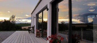 Stunning 4 bedroom countryside retreat