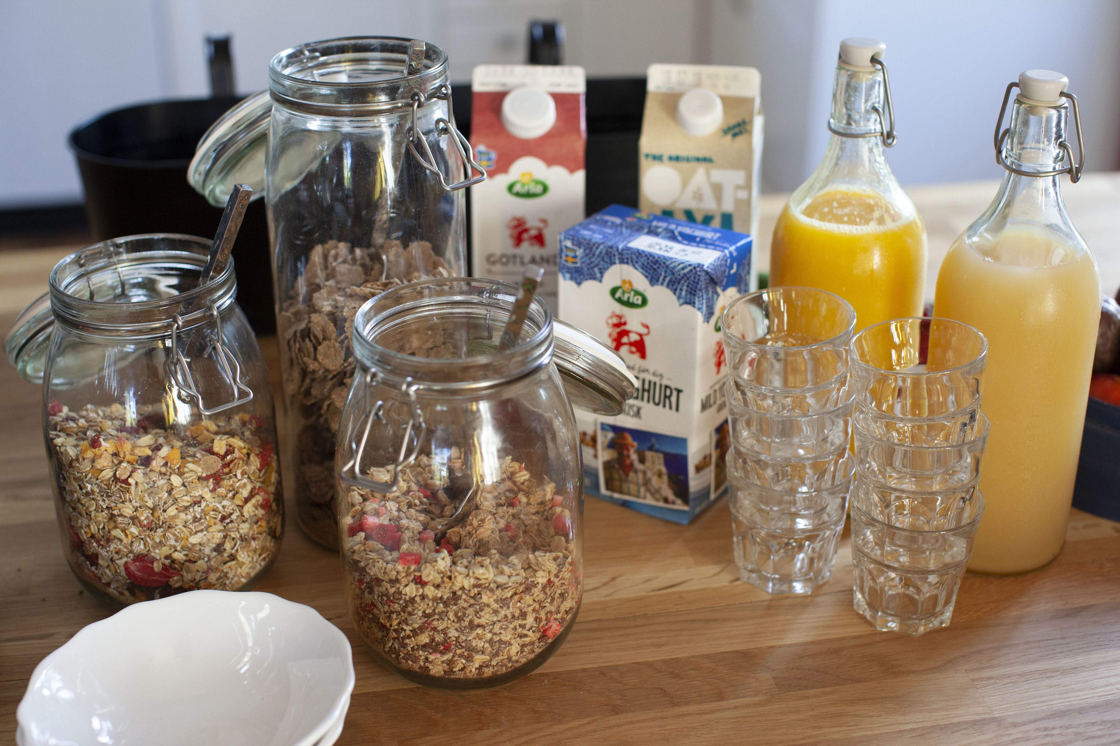 Free daily continental breakfast