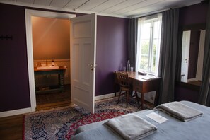 Deluxe Double or Twin Room, 1 King Bed, Private Bathroom, Garden View (Purple) | Premium bedding, individually decorated, individually furnished, desk