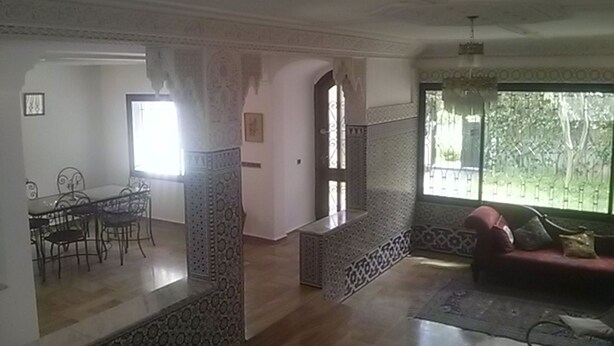 Villa, 4 Bedrooms | Living area