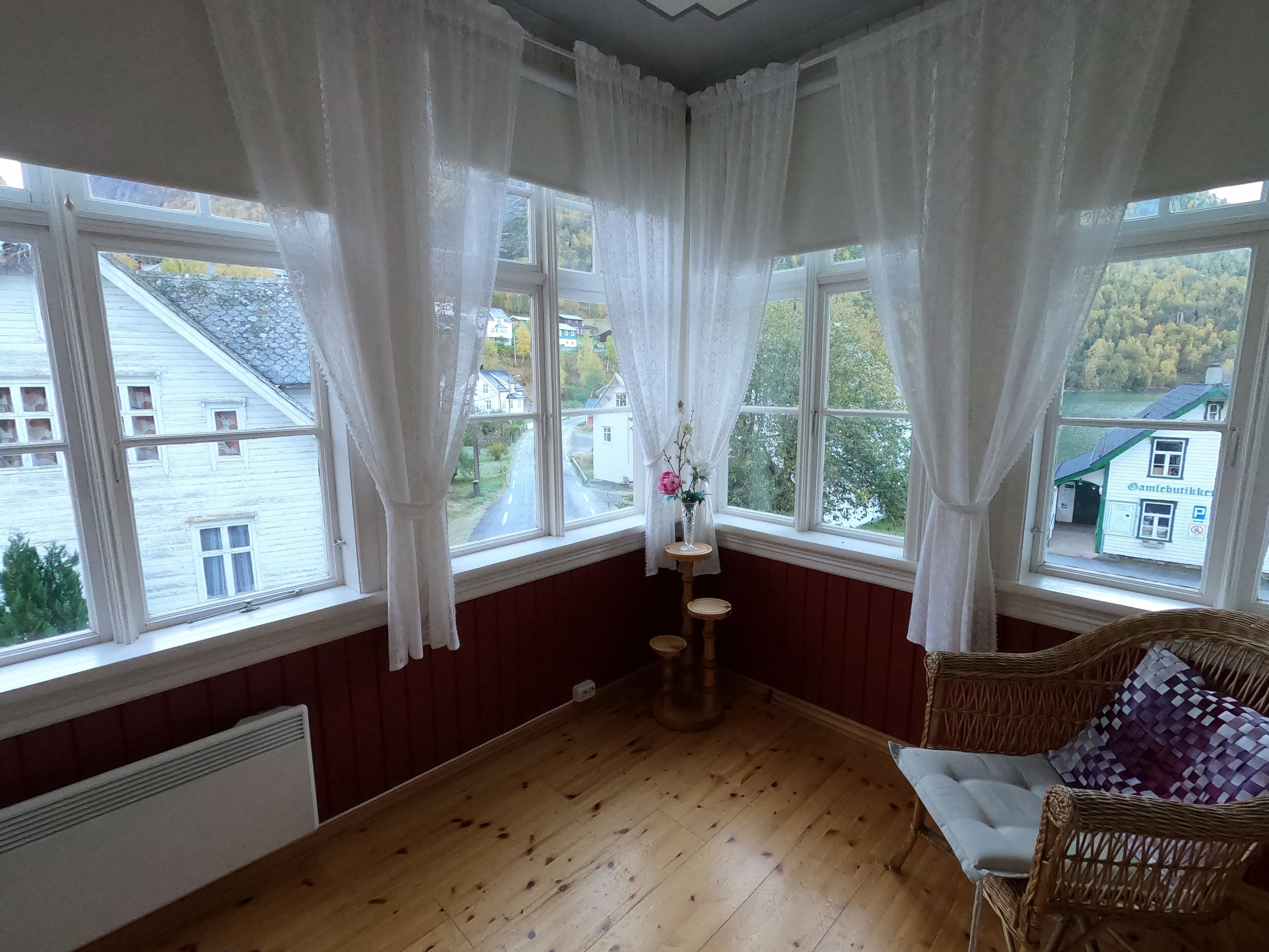 dobbeltrom suite | minibar, free wifi, bed sheets