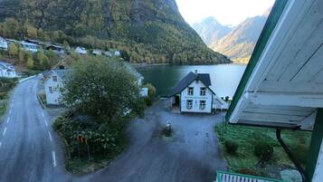 Dobbeltrom Suite | 1 bedroom, minibar, free WiFi, bed sheets