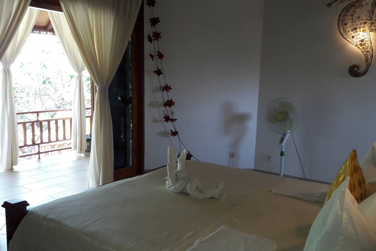 Comfort Double Room, Terrace | Premium bedding, Select Comfort beds, minibar, in-room safe