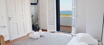  Villa med fantastisk utsikt over havet / september