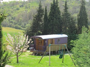 Front of property - Les Roulottes du Lauragais (Montmaur)