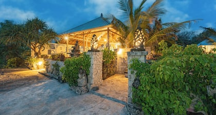 The Cubang Huts Lembongan