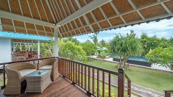 Standard Double Room | Terrace/patio