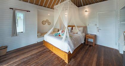 The Cubang Huts Lembongan