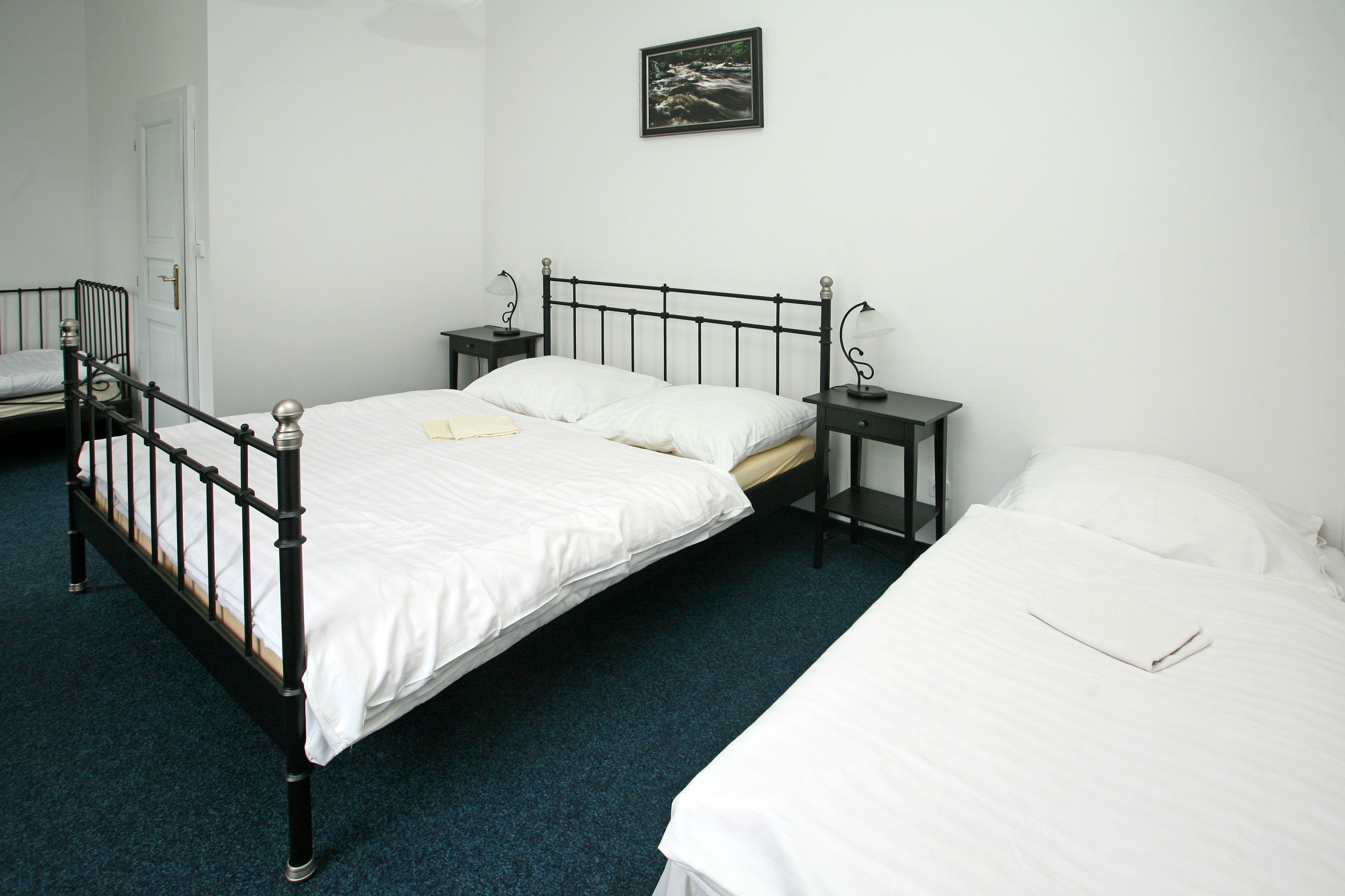 1 chambre, minibar, bureau, rideaux occultants
