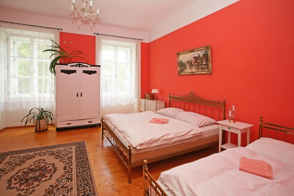 Appartement, 2 chambres (2) | 1 chambre, minibar, bureau, rideaux occultants