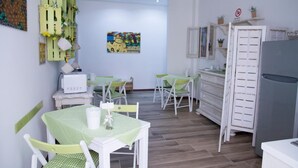 مطعم