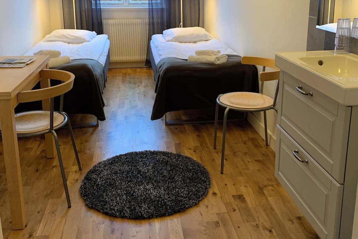 Twin kamer | Gratis wifi, beddengoed, rolstoeltoegankelijk