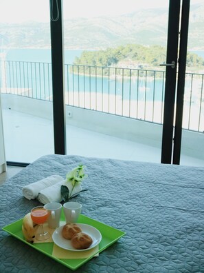 Apartment, 2 Bedrooms, Balcony
