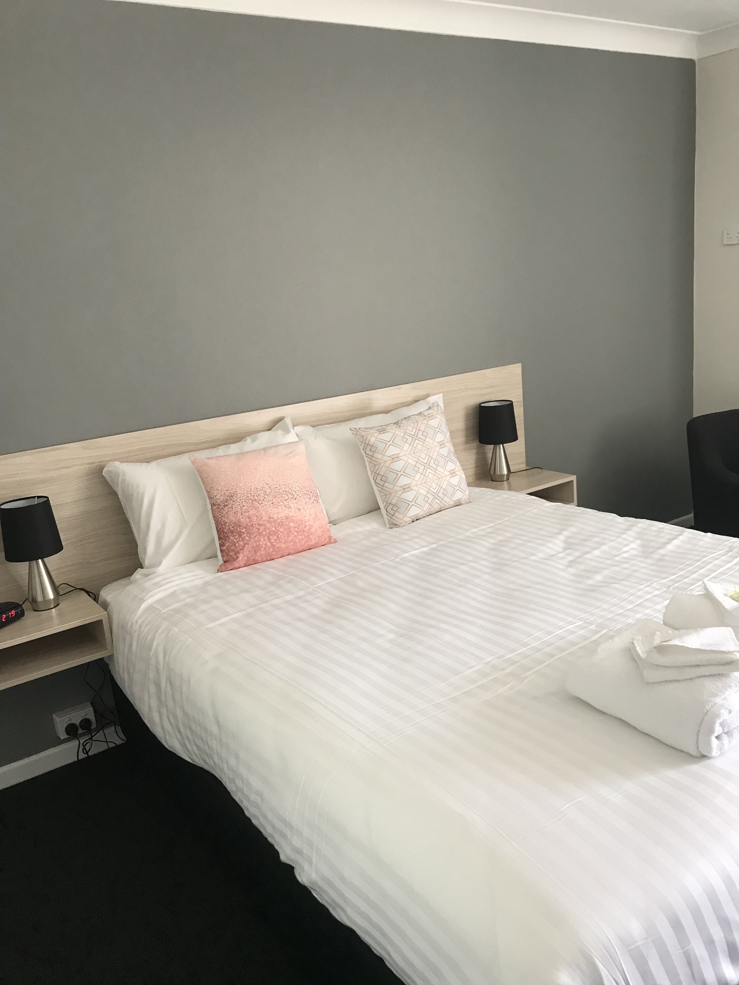 Deluxe Room | Blackout curtains, iron/ironing board, free WiFi, bed sheets