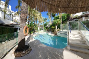 Piscine extérieure