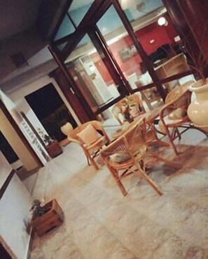 Niet-geclassificeerde afbeelding, 3 van 46, knop