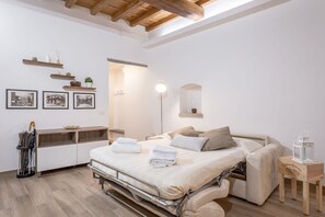 Spa - Santa Croce Place in Florence by Mmega (Firenze)