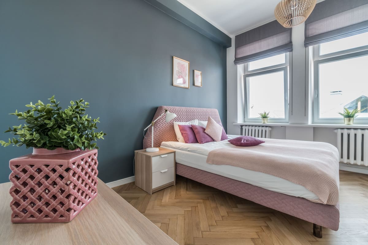 Deluxe Apartment, 2 Bedrooms | 1 bedroom, hypo-allergenic bedding, iron/ironing board