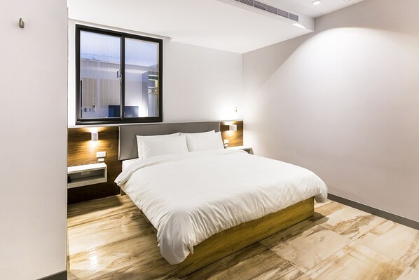 Ropa de cama de alta calidad y minibar