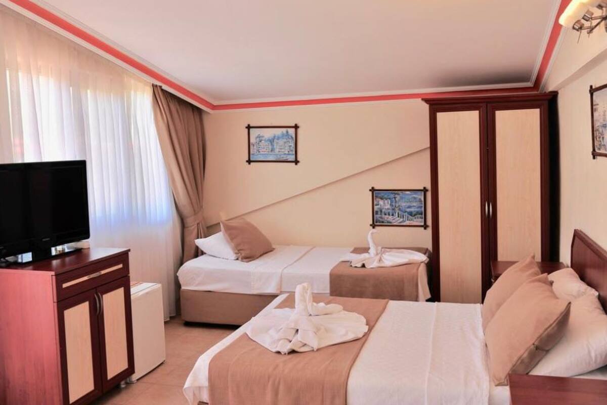 In-room safe, free WiFi
