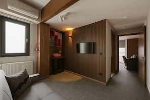 Deluxe Suite, 2 Bedrooms, Non Smoking | Living area | 32-inch Smart TV with satellite channels - Black Art Otel (Istanbul)