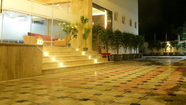Unclassified image, 1 of 11, button - HOTEL SRR GRAND (Chengalpattu)