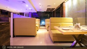 Unclassified image, 4 of 11, button - HOTEL SRR GRAND (Chengalpattu)