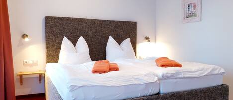 2 quartos, Wi-Fi, roupa de cama, acesso para cadeiras de rodas