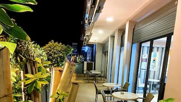 Terassi/patio