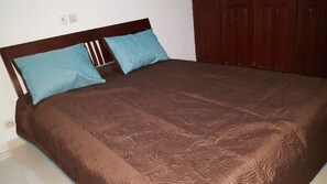 Apartment, 4 Schlafzimmer