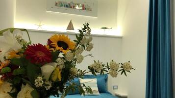 Minibar, coffres-forts dans les chambres, bureau, chambres insonorisées